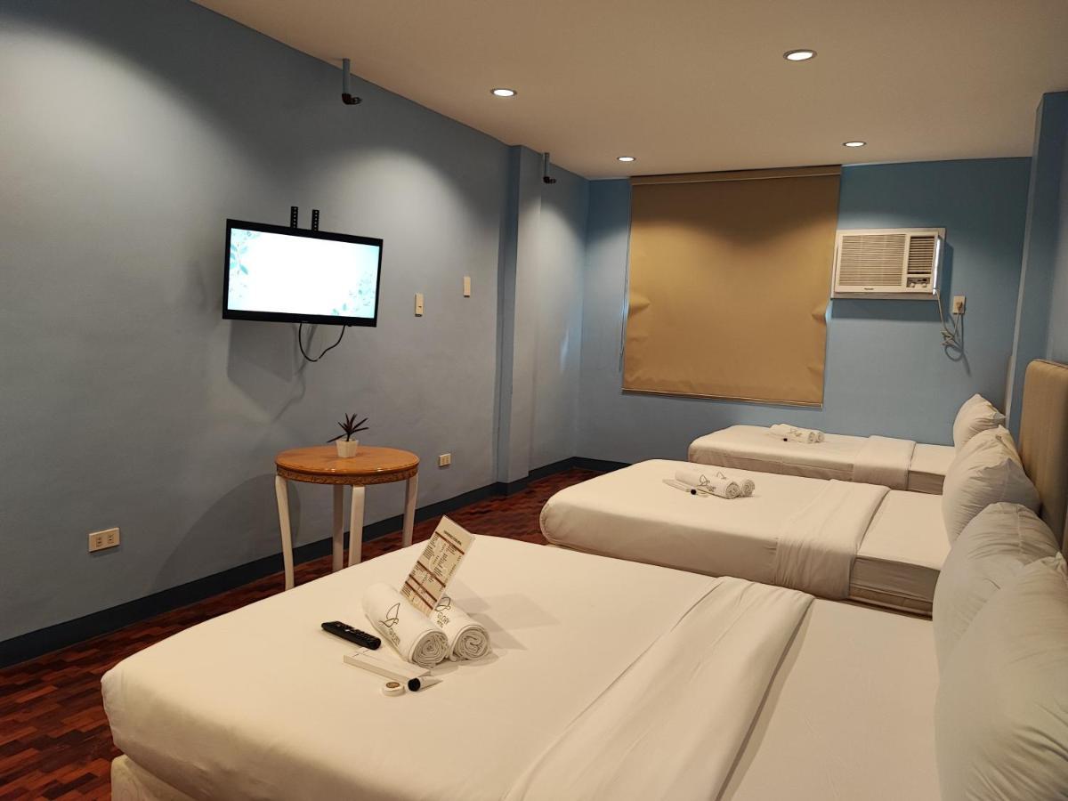Glory Cubao Hotel